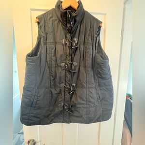 Puffy vest